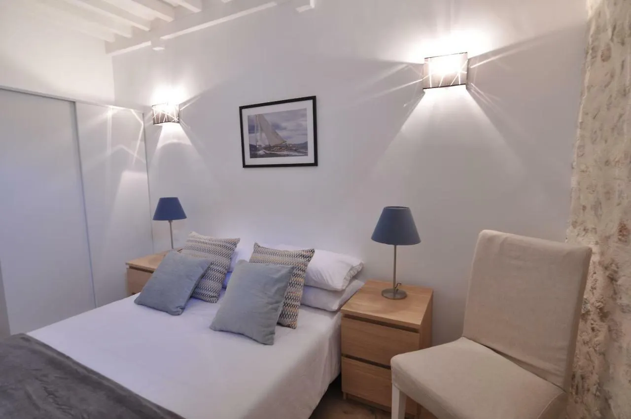Beautiful One-Bedroom Apartment - Picasso 2 - Stayinantibes location