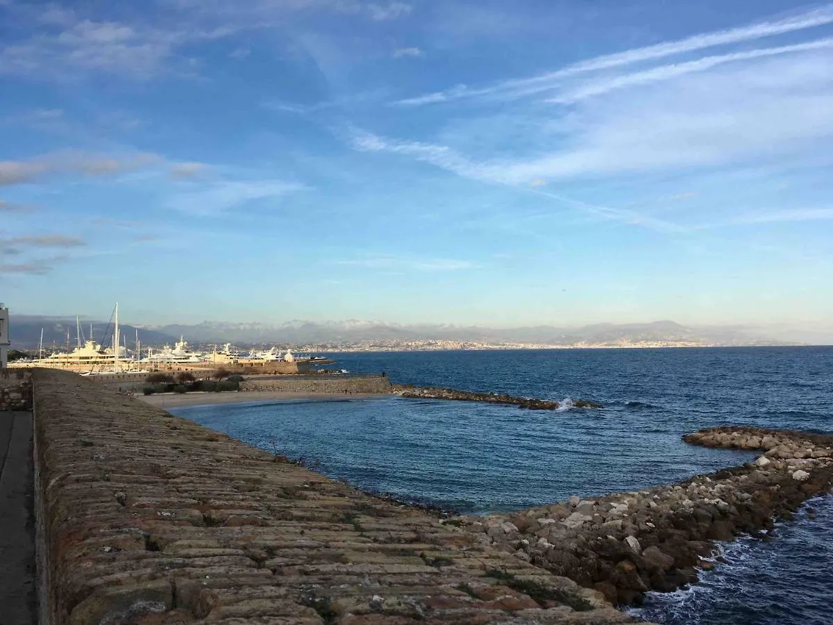 Beautiful One-Bedroom Apartment - Picasso 2 - Stayinantibes France